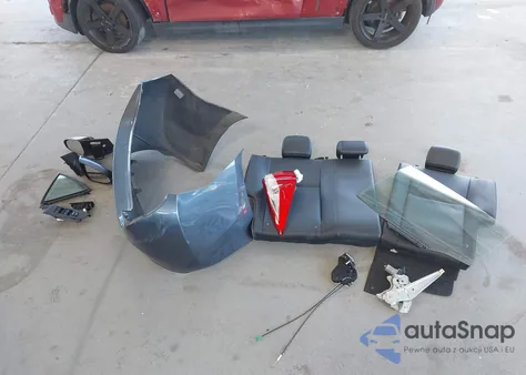 2014 Toyota Corolla S Premium z USA, uszkodzony, nr VIN 5YFBURHE3EP045111